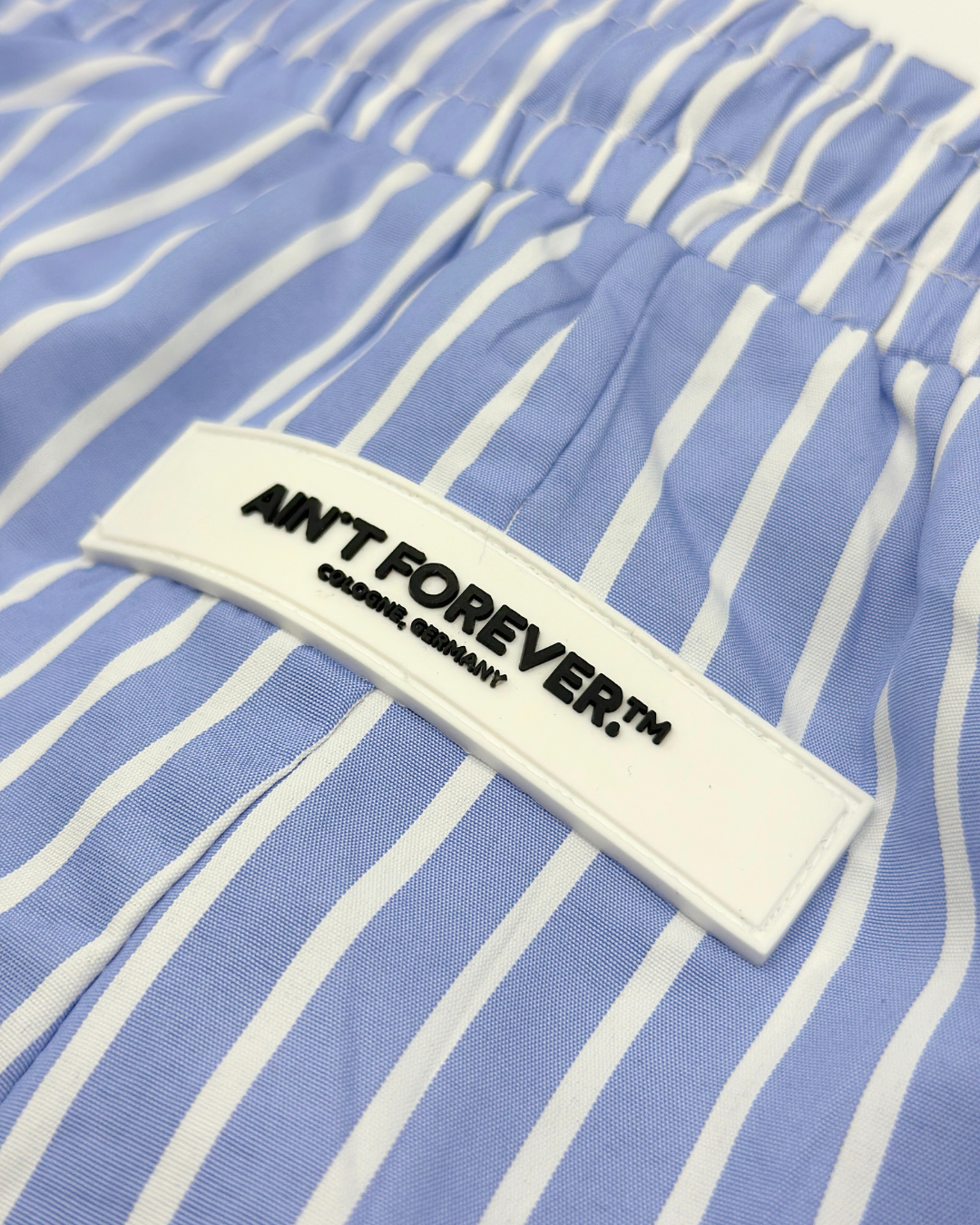 THE AF. STRIPED PANTS