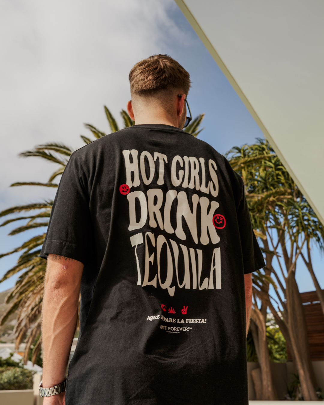 THE HOT GIRLS DRINK TEQUILA T-SHIRT