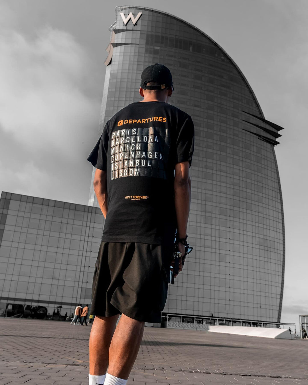 THE DEPARTURES T-SHIRT (BLACK / ORANGE)