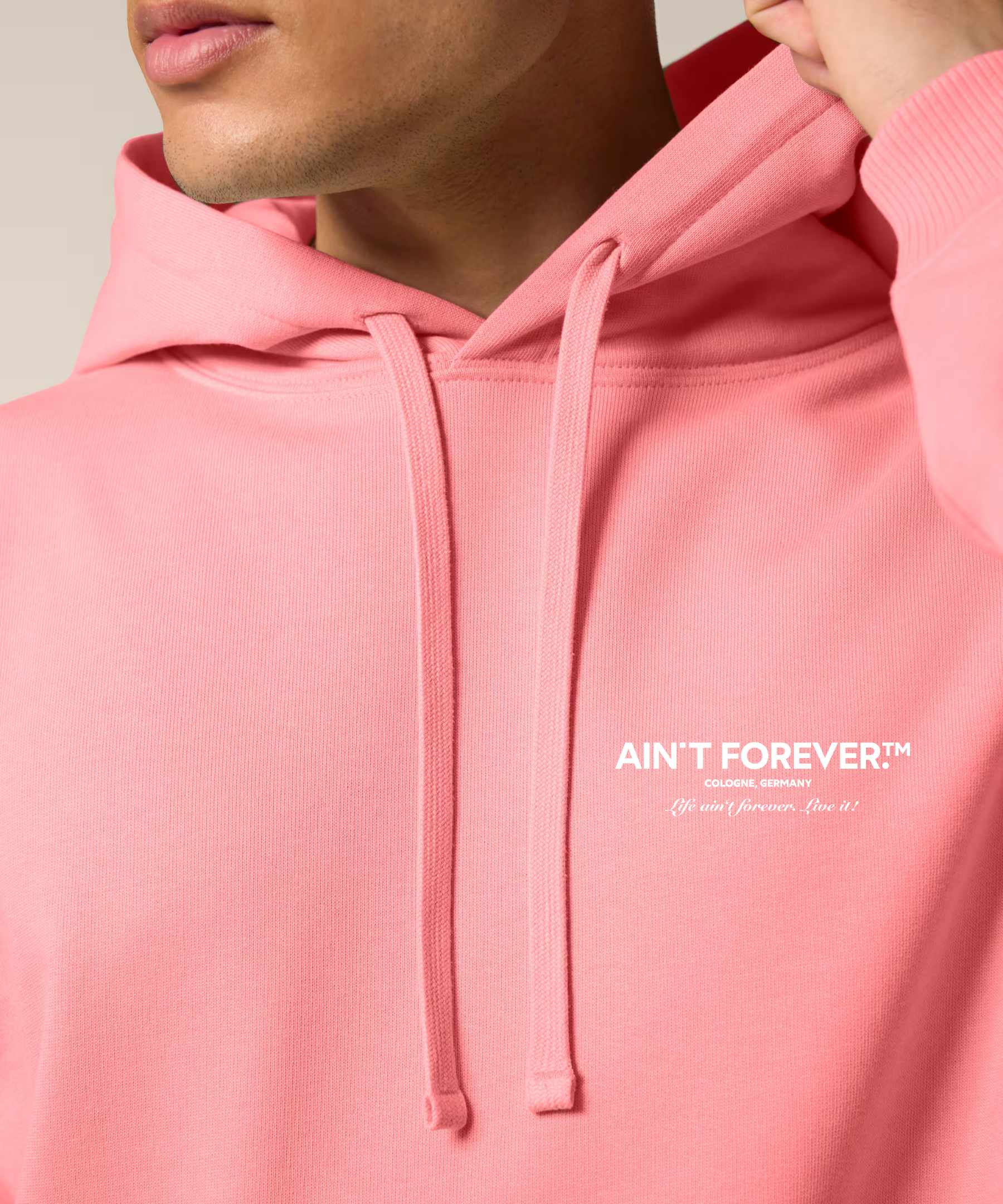 THE LIVE IT! HOODIE