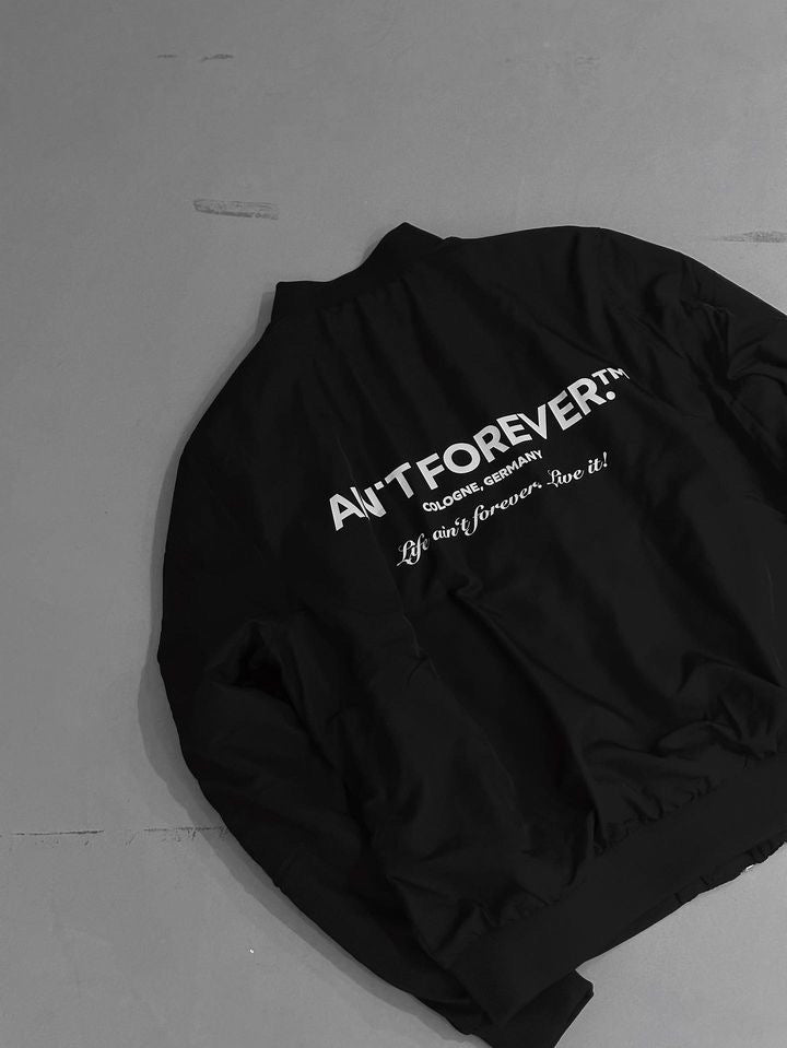 THE LIVE IT! BOMBER
