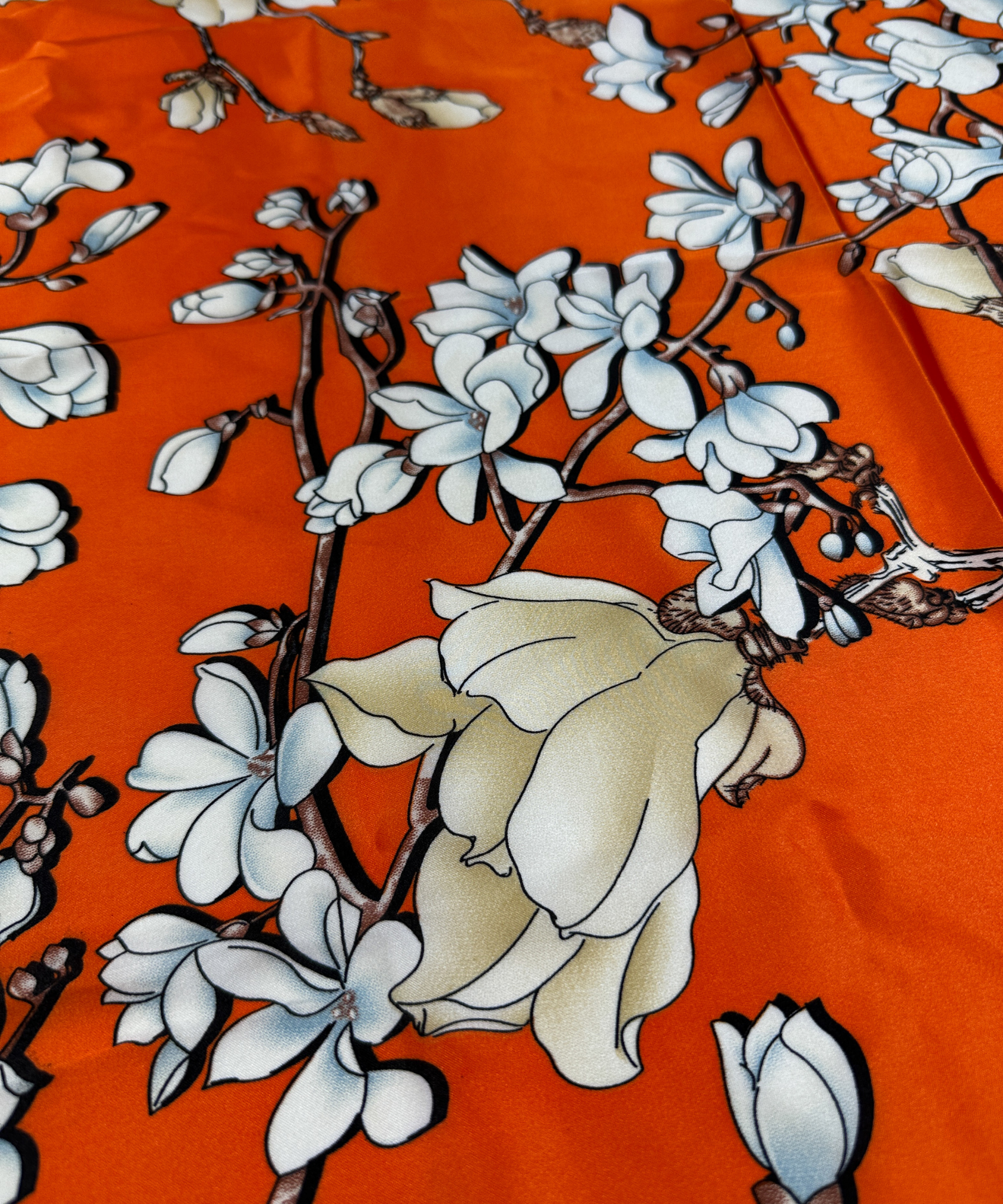 THE SQUARE SCARF "ENTALULA"