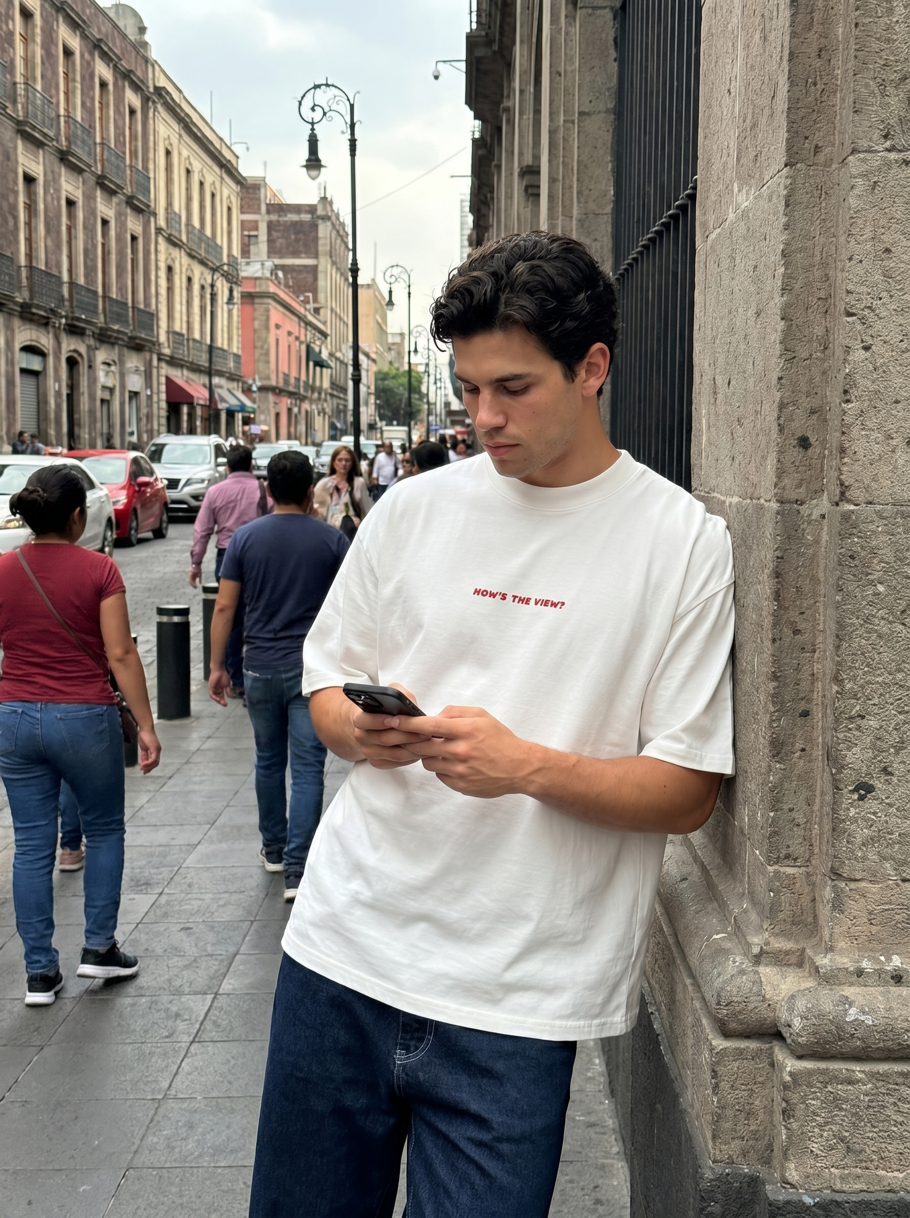 "HOW'S THE VIEW?" OVERSIZED T-SHIRT