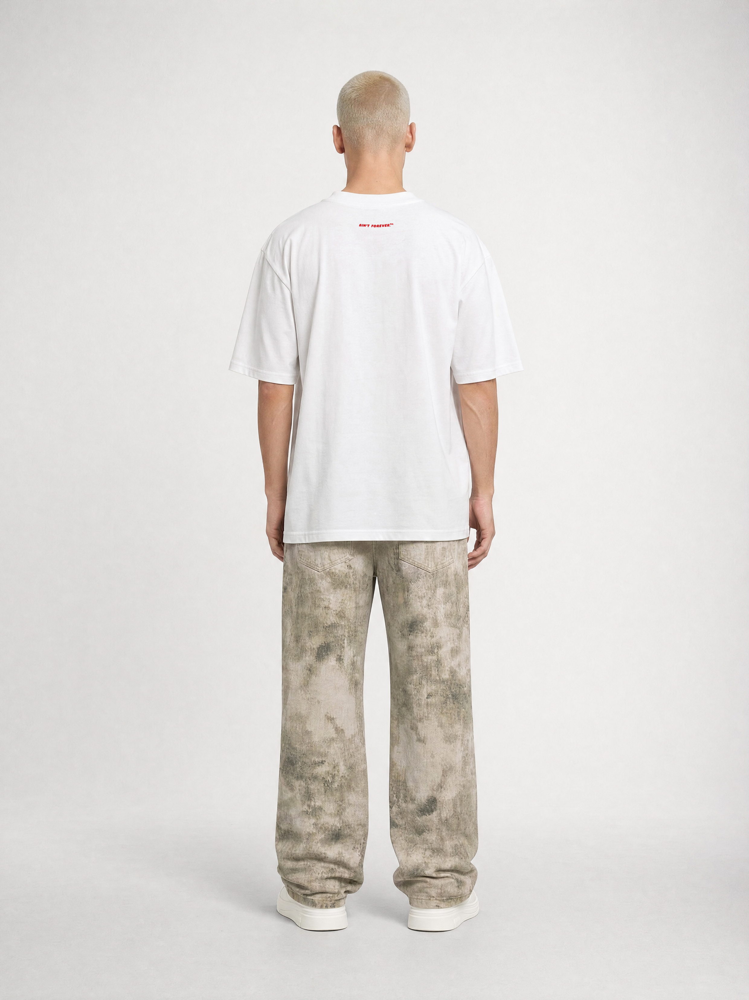 "HOW'S THE VIEW?" OVERSIZED T-SHIRT