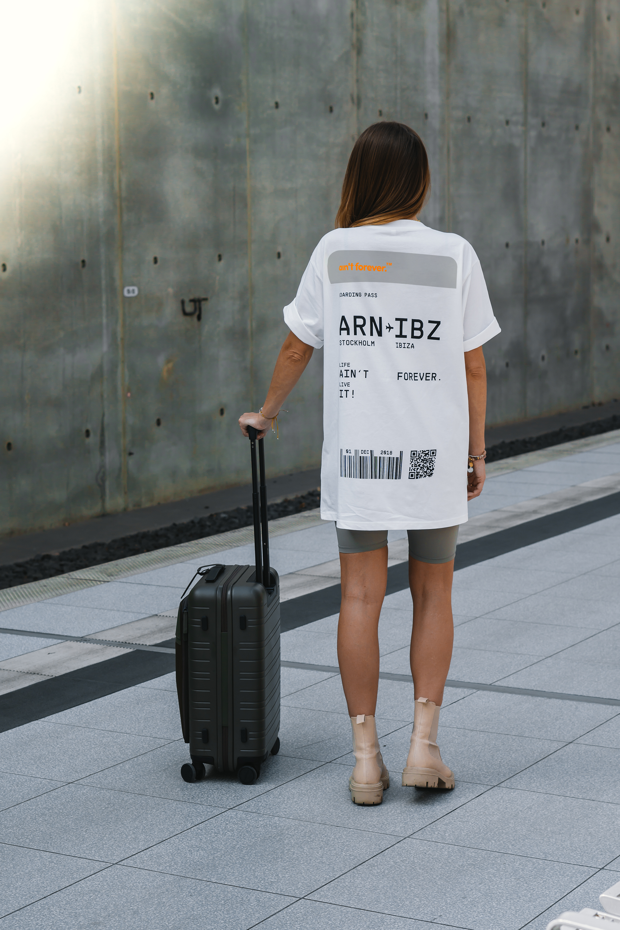 THE BOARDING PASS T-SHIRT (WHITE / GREY / ORANGE)