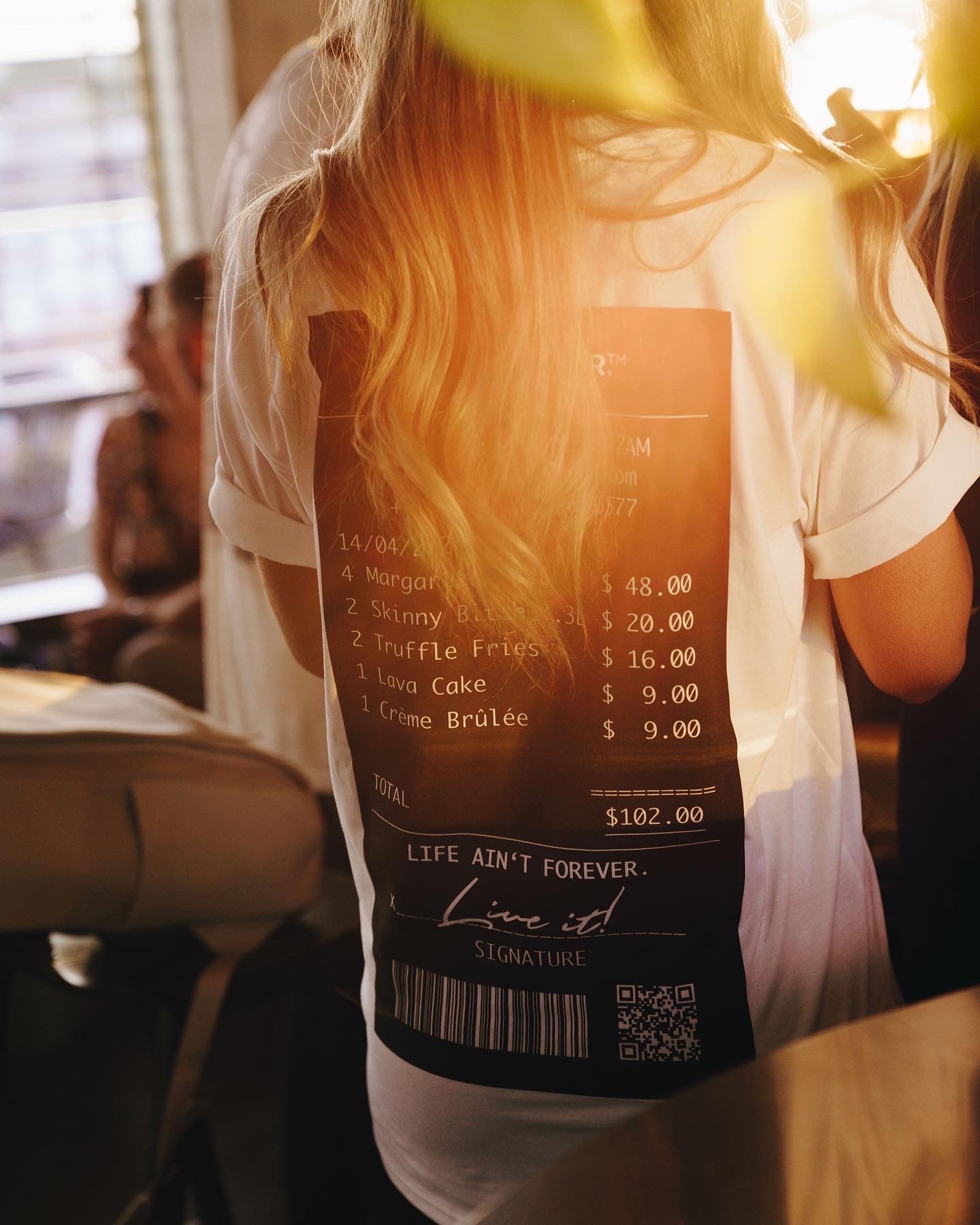 THE NIGHT OUT T-SHIRT (WHITE/BLACK)