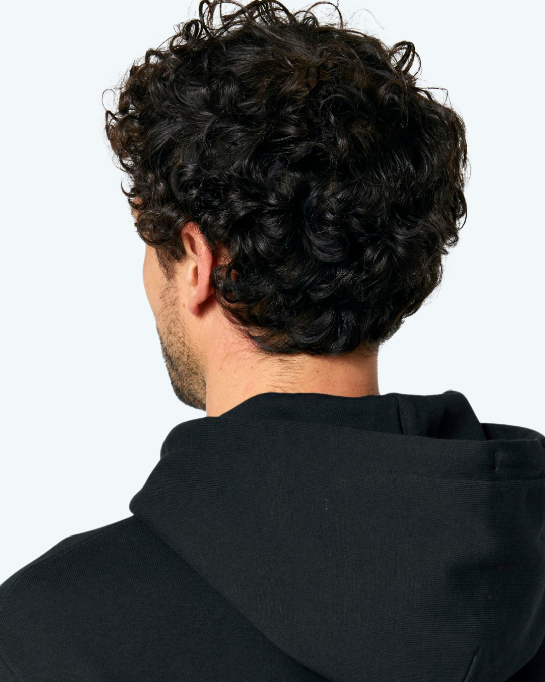 THE SKI PASS HOODIE (BLACK / BLACK)