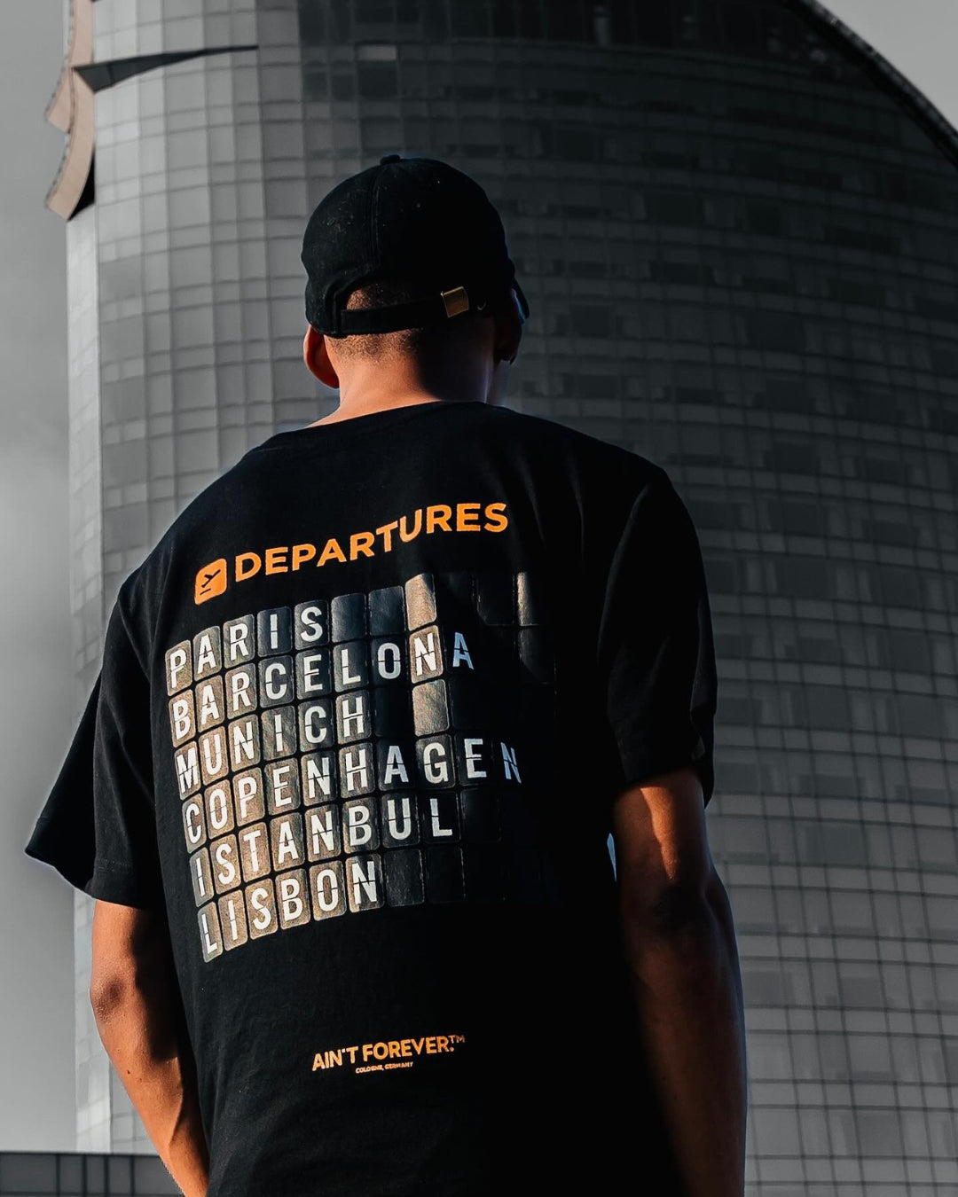 THE DEPARTURES T-SHIRT (BLACK / ORANGE)