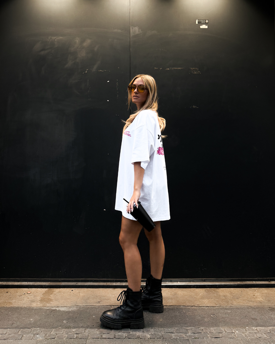 POSTING WHILE GHOSTING T-SHIRT (WHITE)