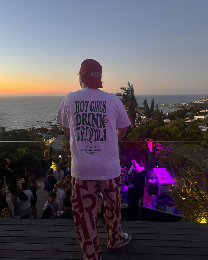 HOT GIRLS DRINK TEQUILA T-SHIRT