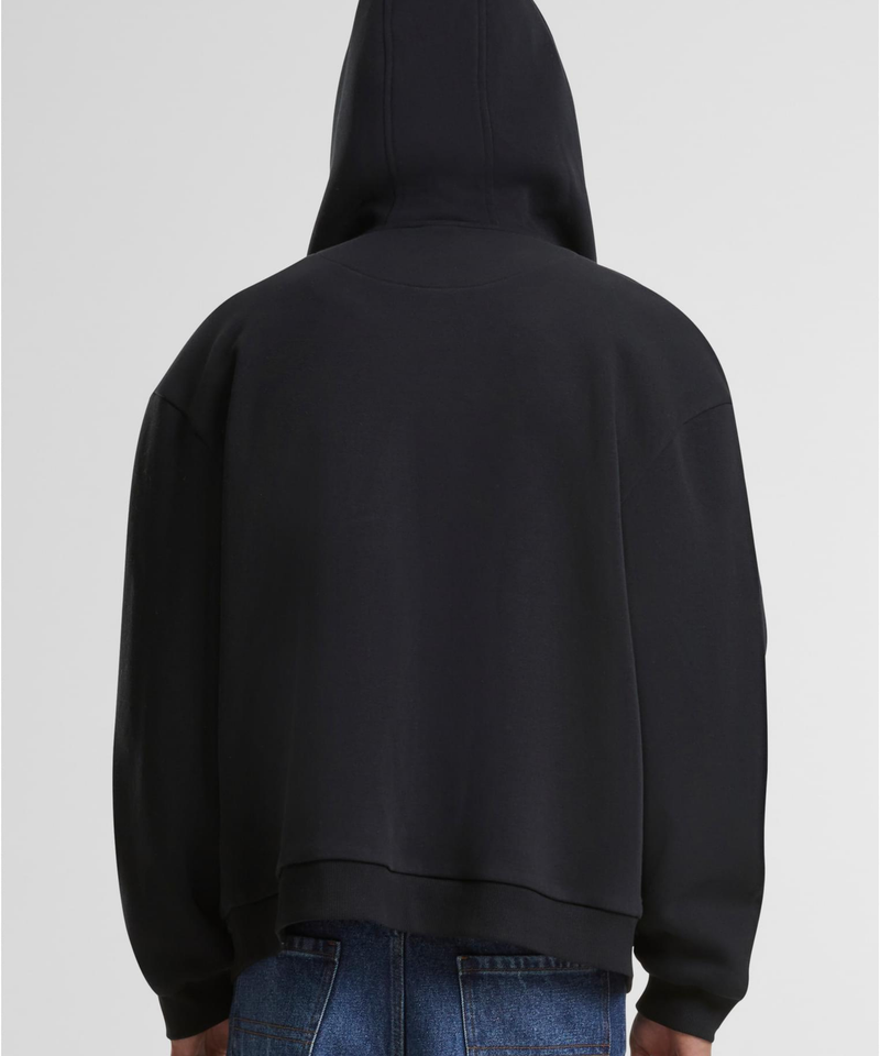 THE ESSENTIAL ZIPPER