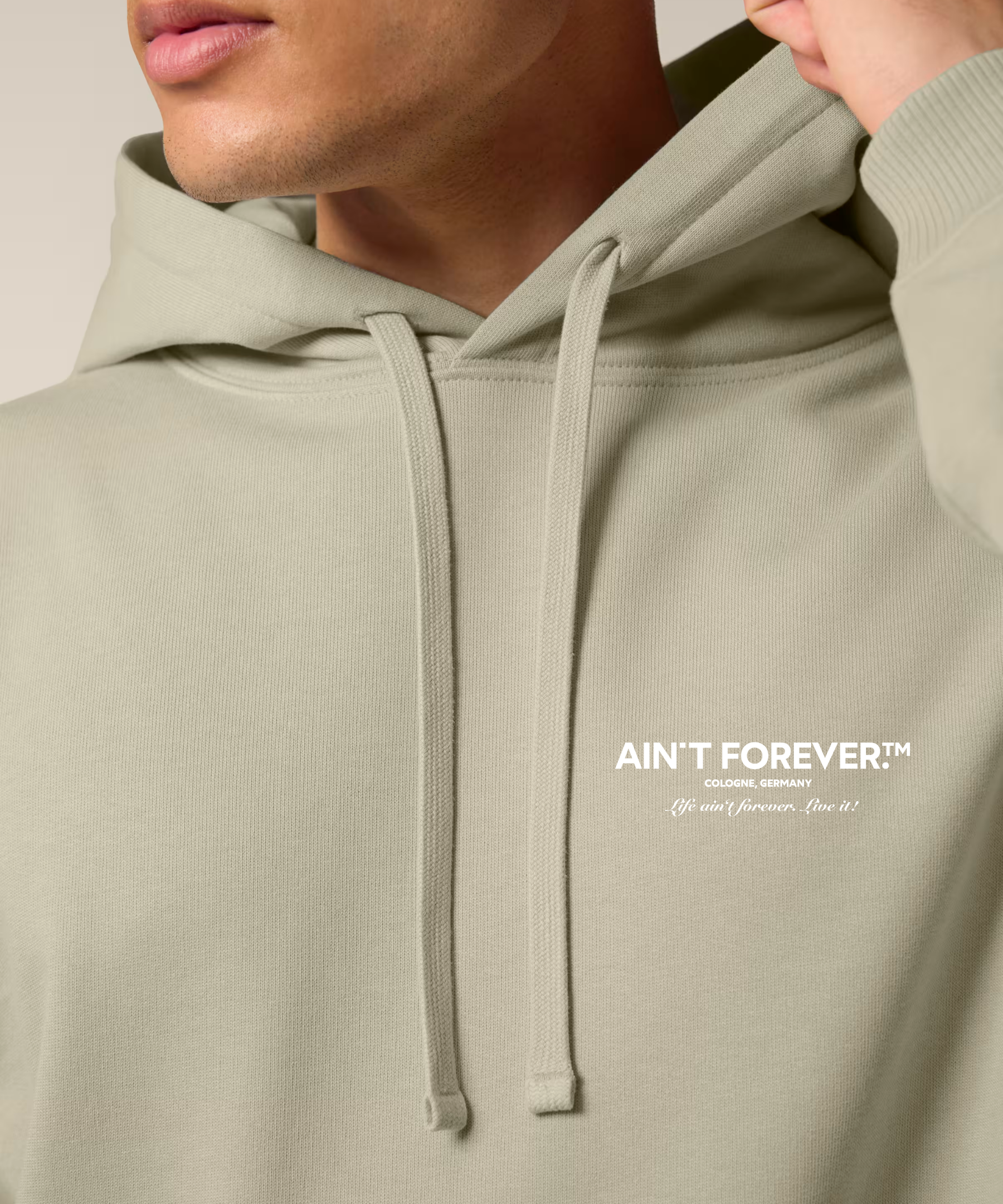 THE LIVE IT! HOODIE