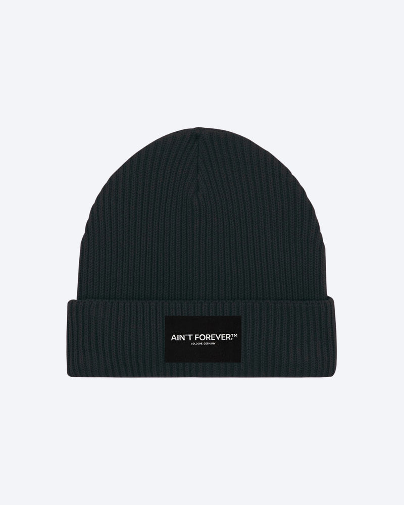 ESSENTIAL BEANIE