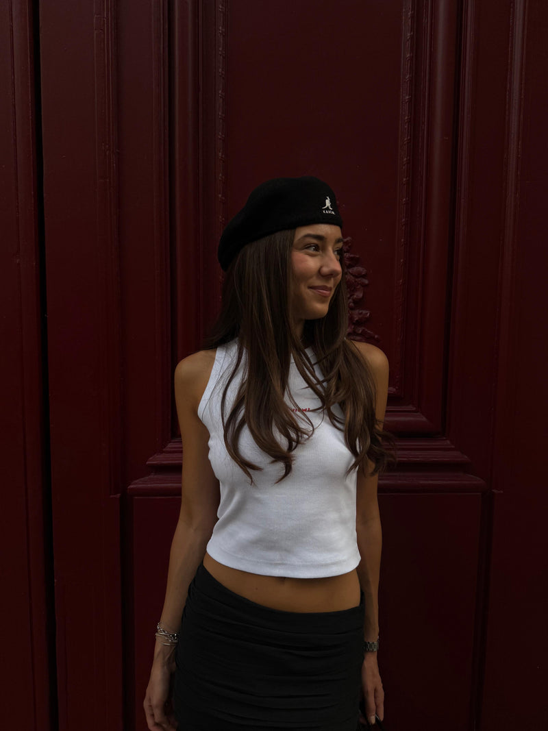 CROP TOP "HOW'S THE VIEW?"