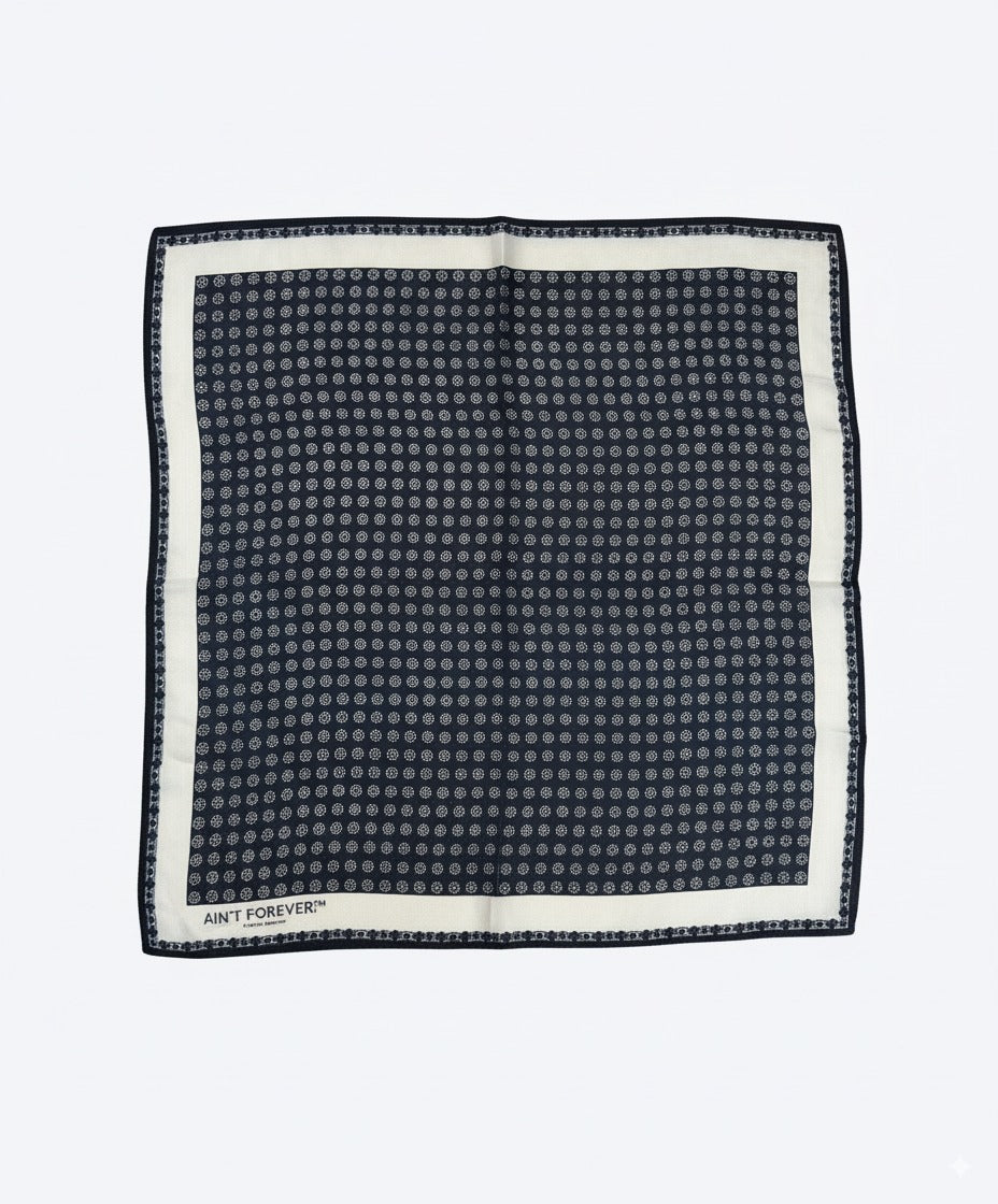 THE SQUARE SCARF "CLEARWATER"