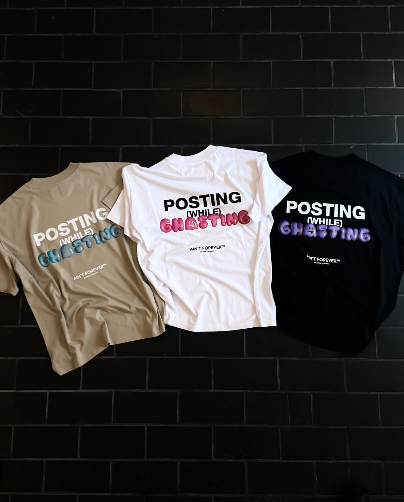 POSTING WHILE GHOSTING T-SHIRT (STONE)