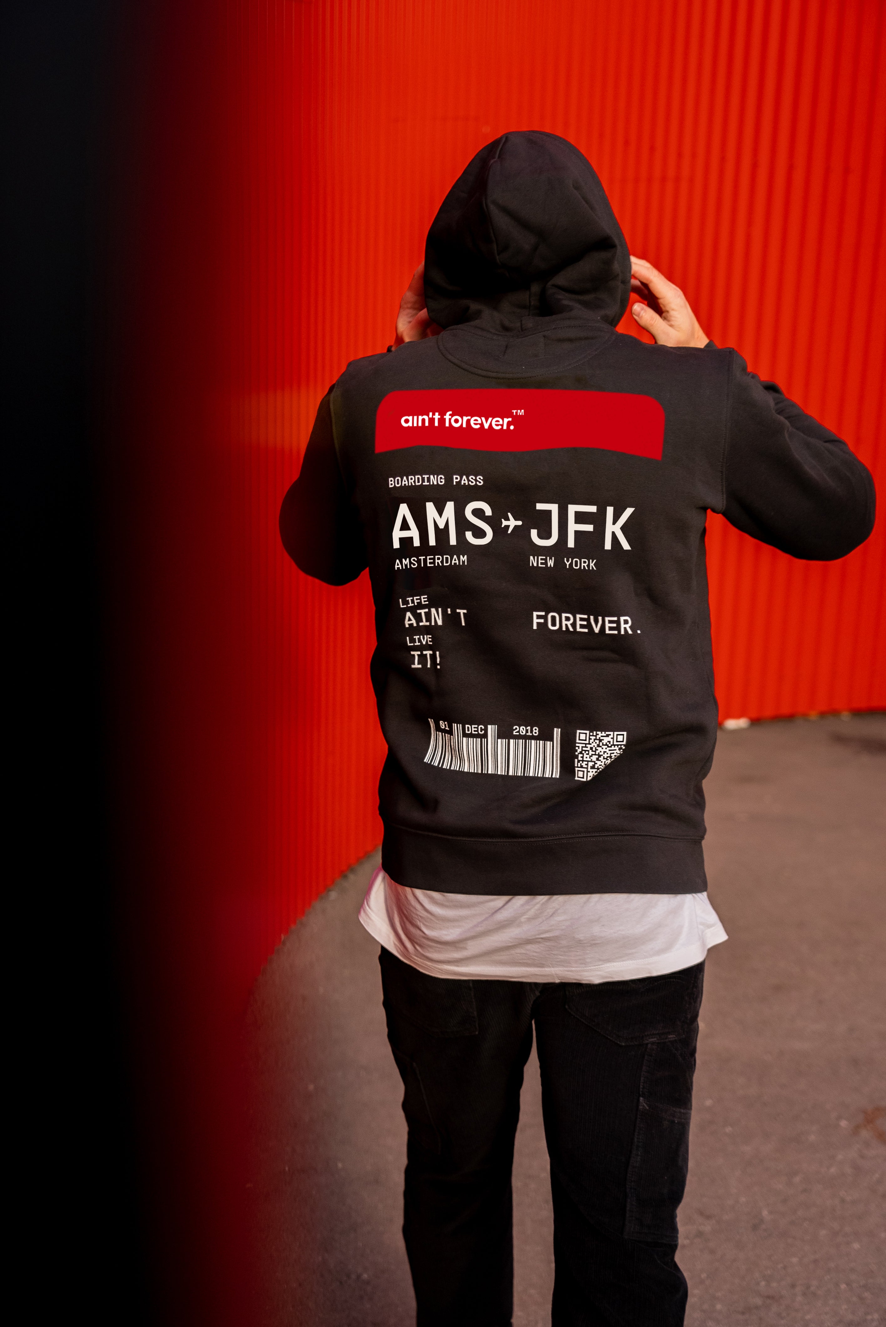 THE BOARDING PASS HOODIE (BLACK / RED)