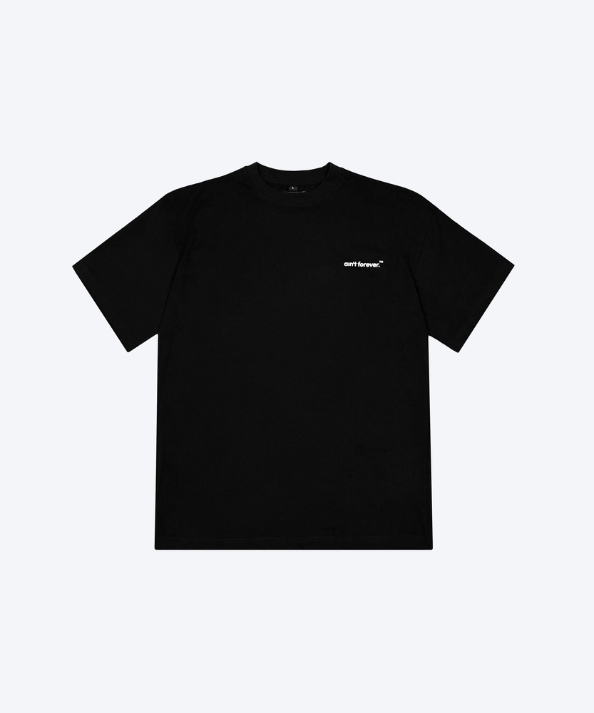 
                  
                    THE OVERSIZED BOARDING PASS T-SHIRT CONFIGURATOR (BLACK / PASTEL BLUE / RED)
                  
                