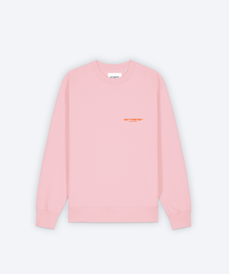 ESSENTIAL SWEATSHIRT