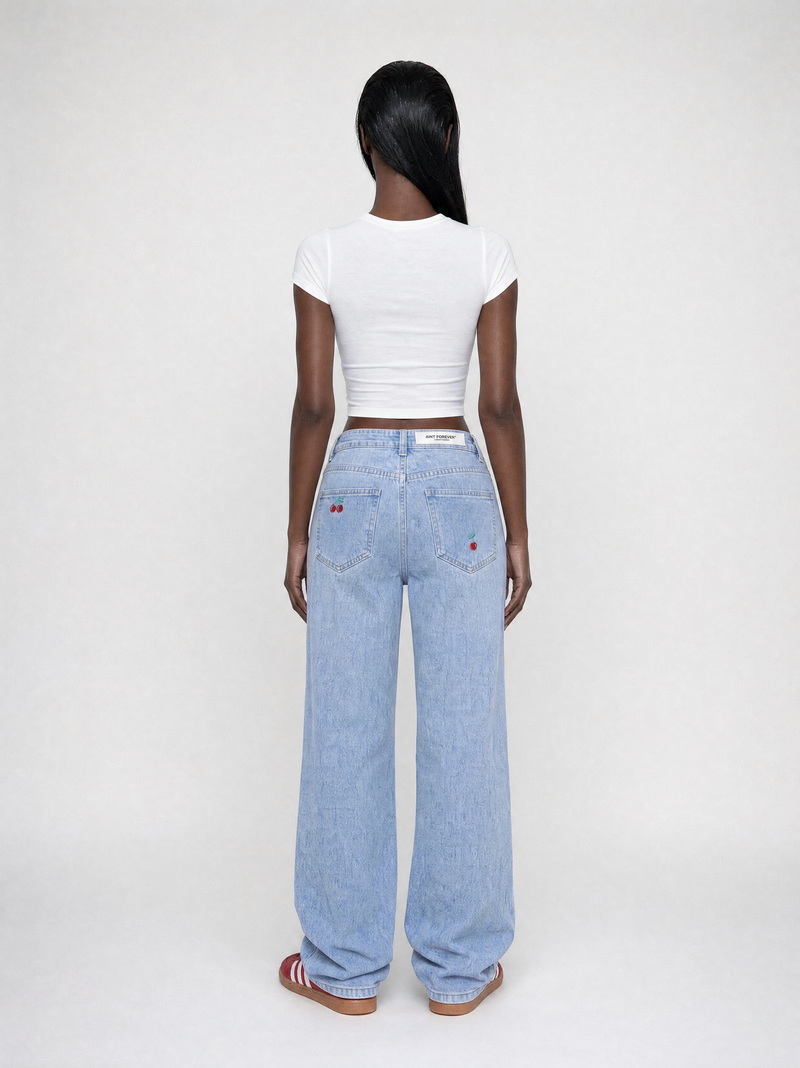 "CHERRY" - WOMEN'S LOOSE FIT JEANS