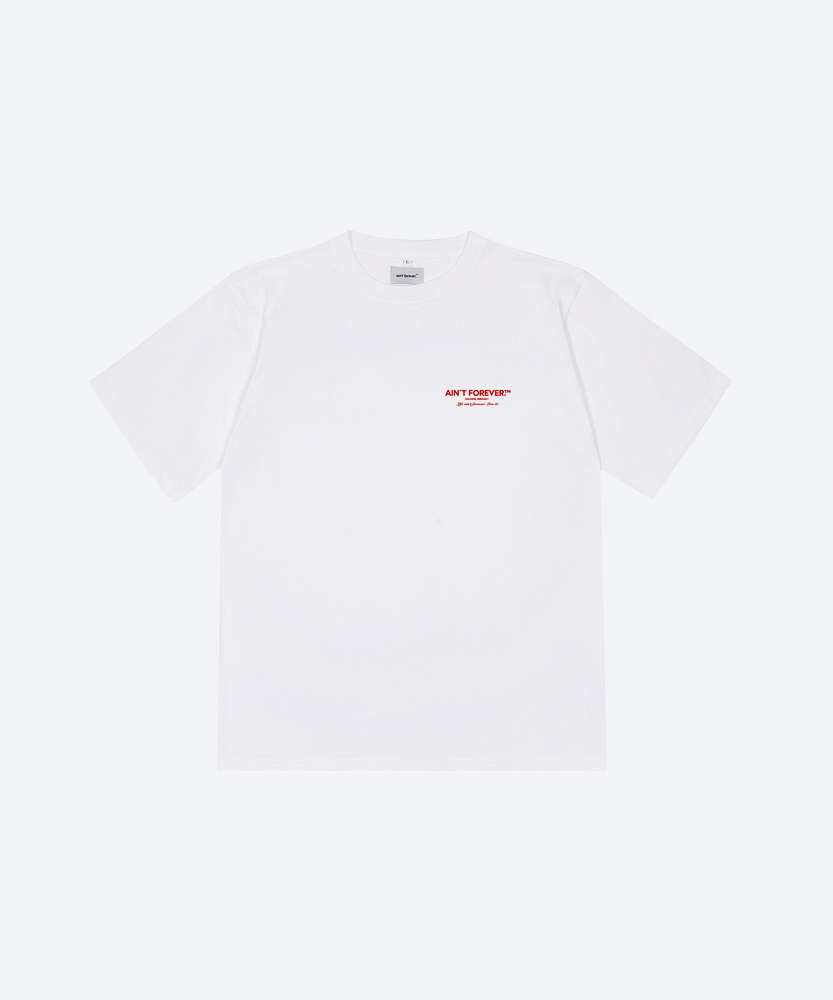 
                  
                    THE OVERSIZED LIVE IT! T-SHIRT (WHITE / RED)
                  
                